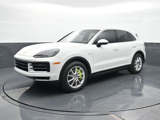  Porsche Cayenne E-Hybrid