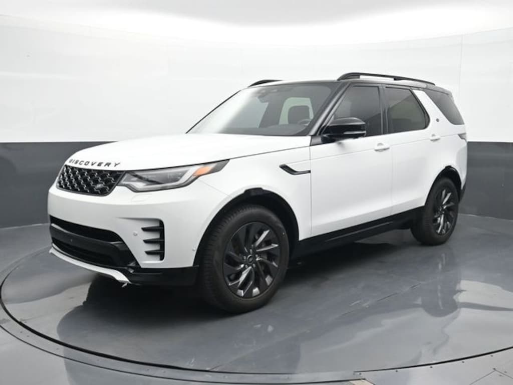 Used 2024 Land Rover Discovery Dynamic SE SUV
