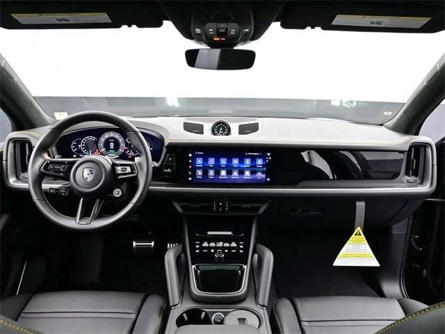 2026 Porsche Cayenne Turbo E-Hybrid - Photo 30