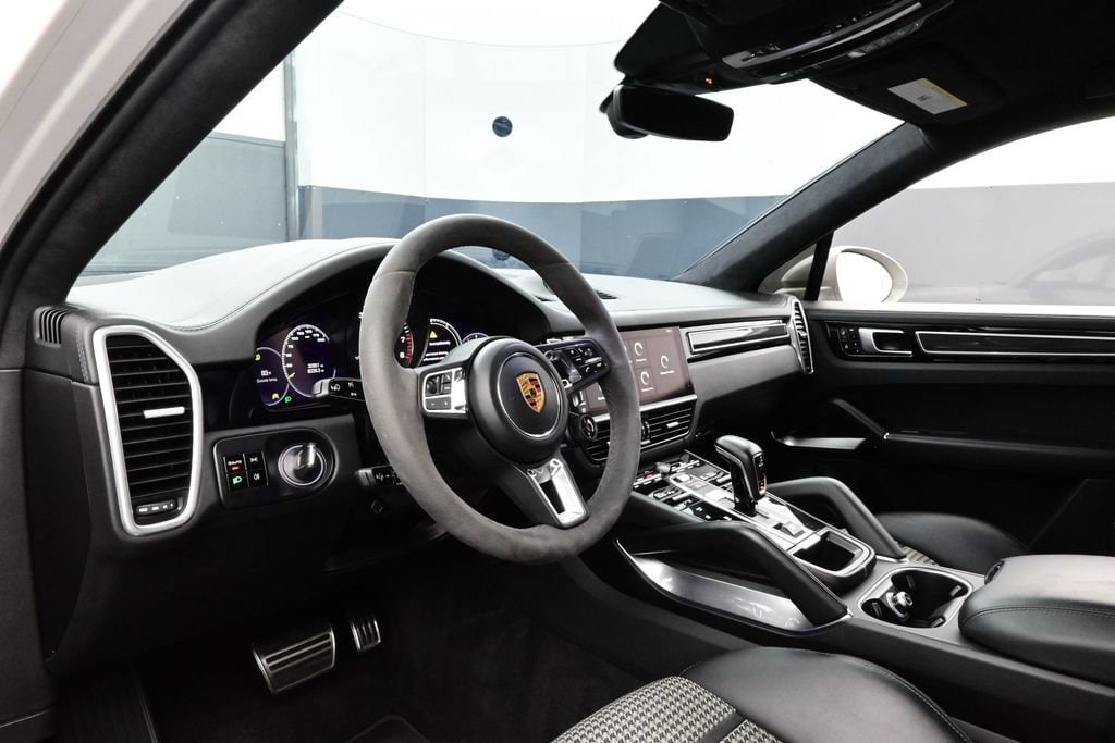 Certified 2021 Porsche Cayenne E-Hybrid Coupe Turbo S SUV