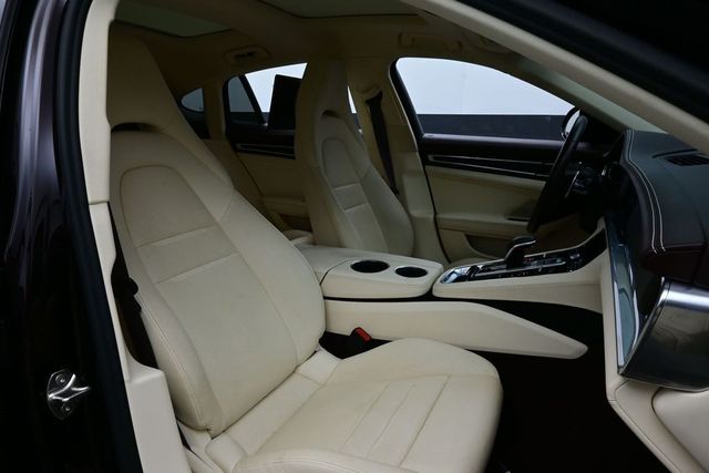 2023 Porsche Panamera Platinum Edition - Photo 19