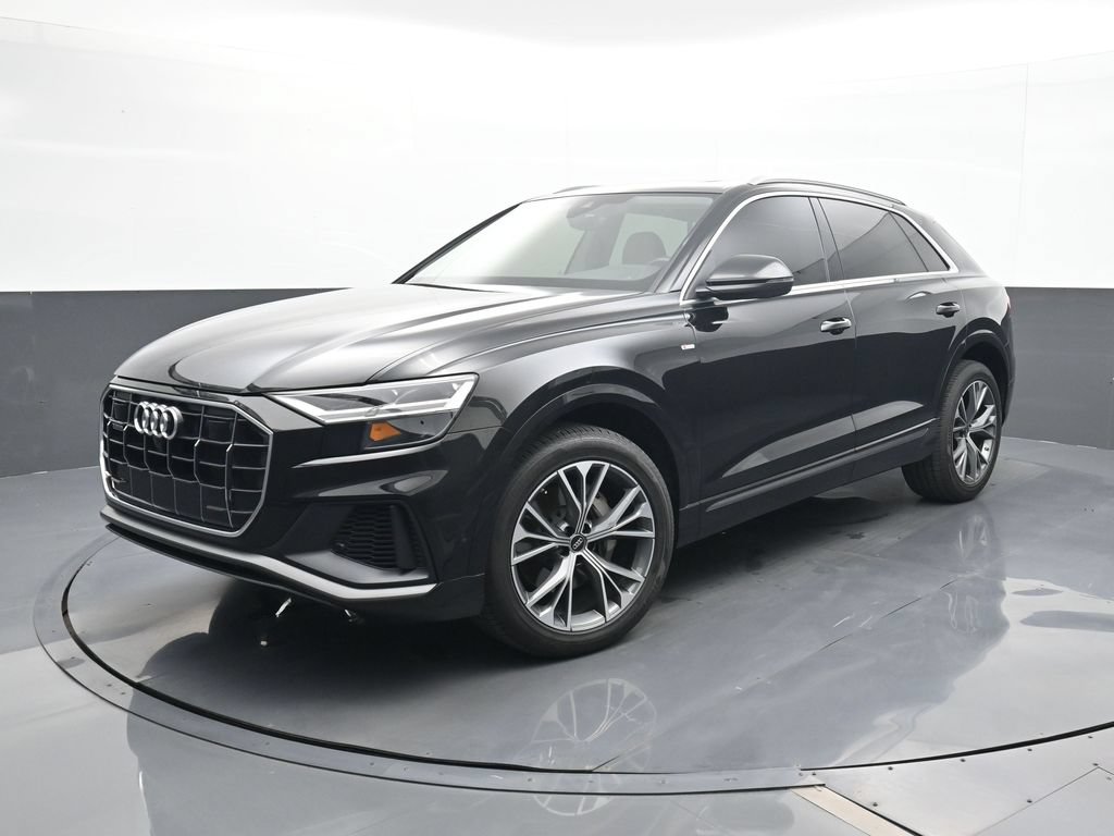 2022 Audi Q8