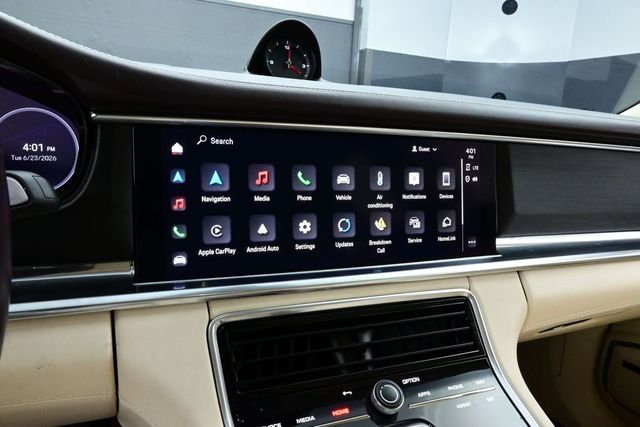2023 Porsche Panamera Platinum Edition - Photo 10