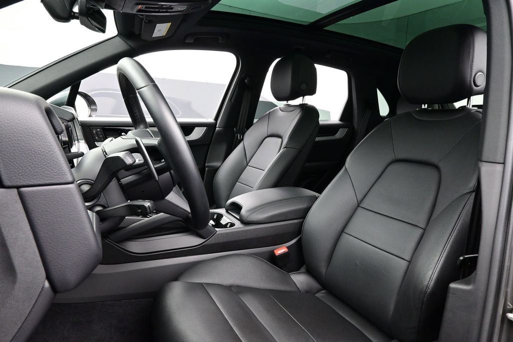 2024 Porsche Cayenne Base - Photo 6