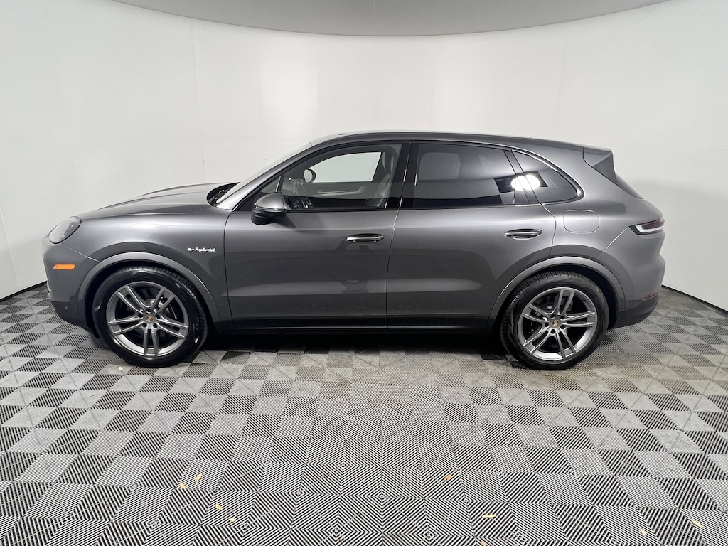 Certified 2025 Porsche Cayenne E-Hybrid SUV