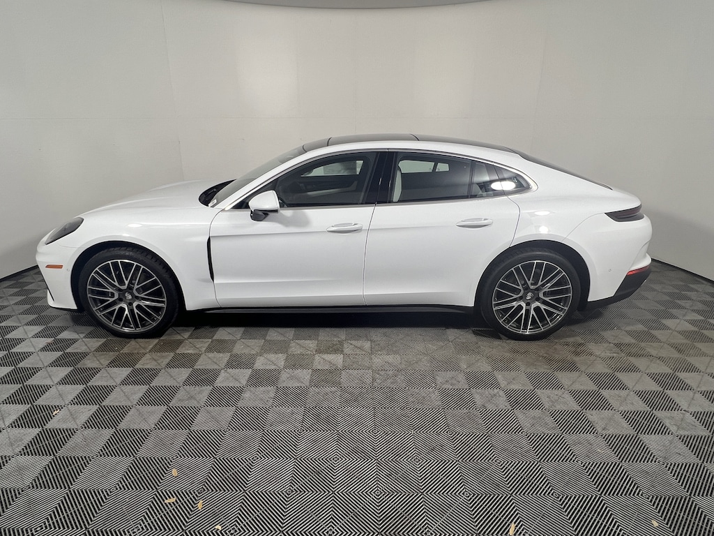 New 2026 Porsche Panamera RWD