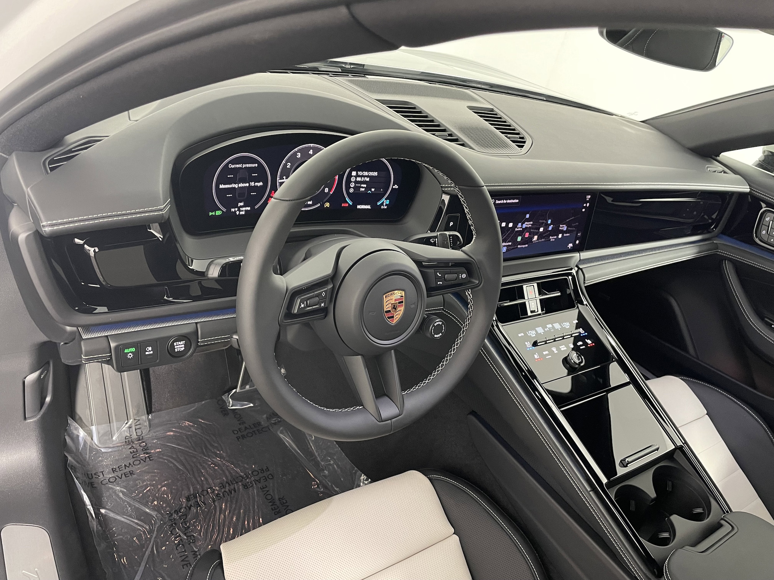 2026 Porsche Panamera Base - Photo 4