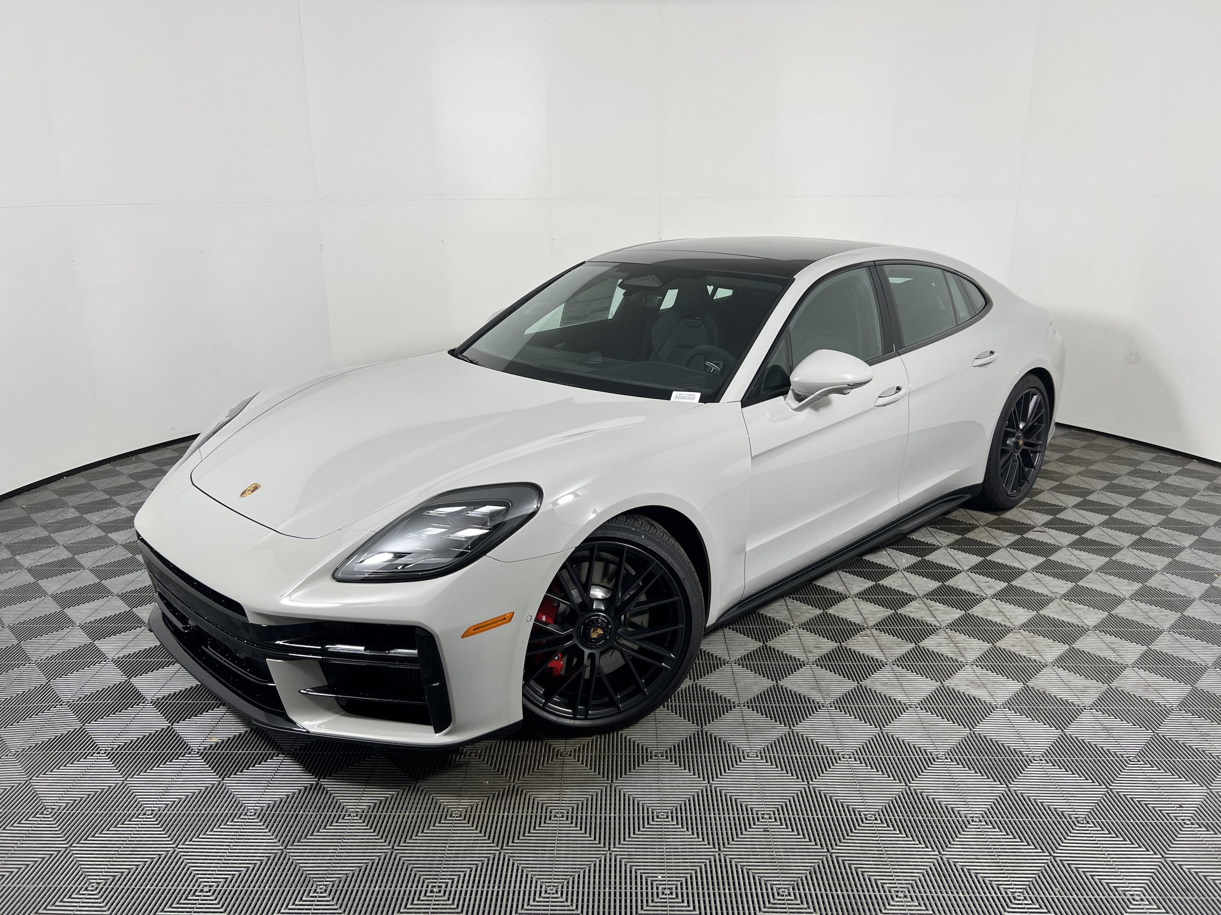 2026 Porsche Panamera