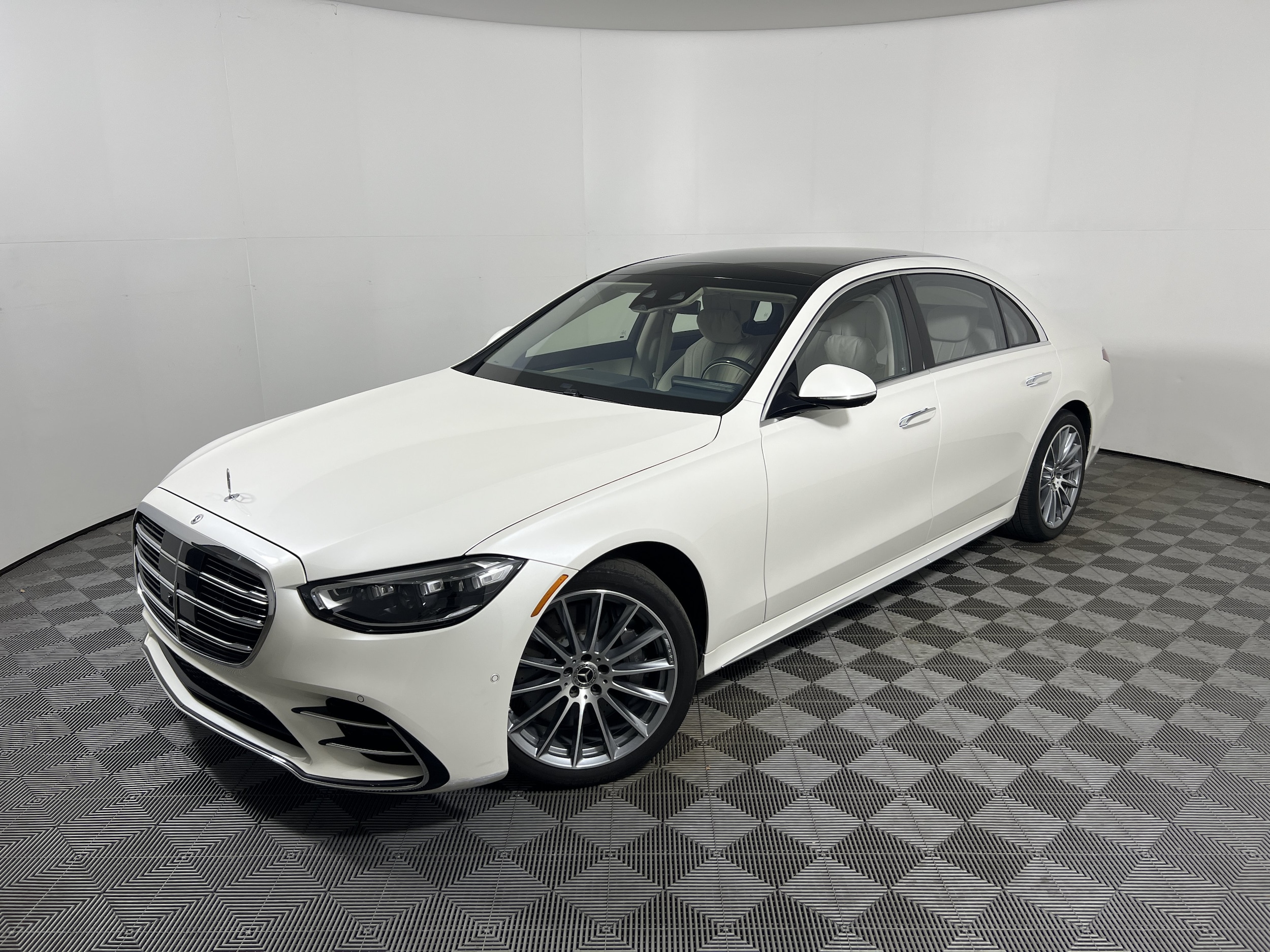 2023 Mercedes-Benz S-Class