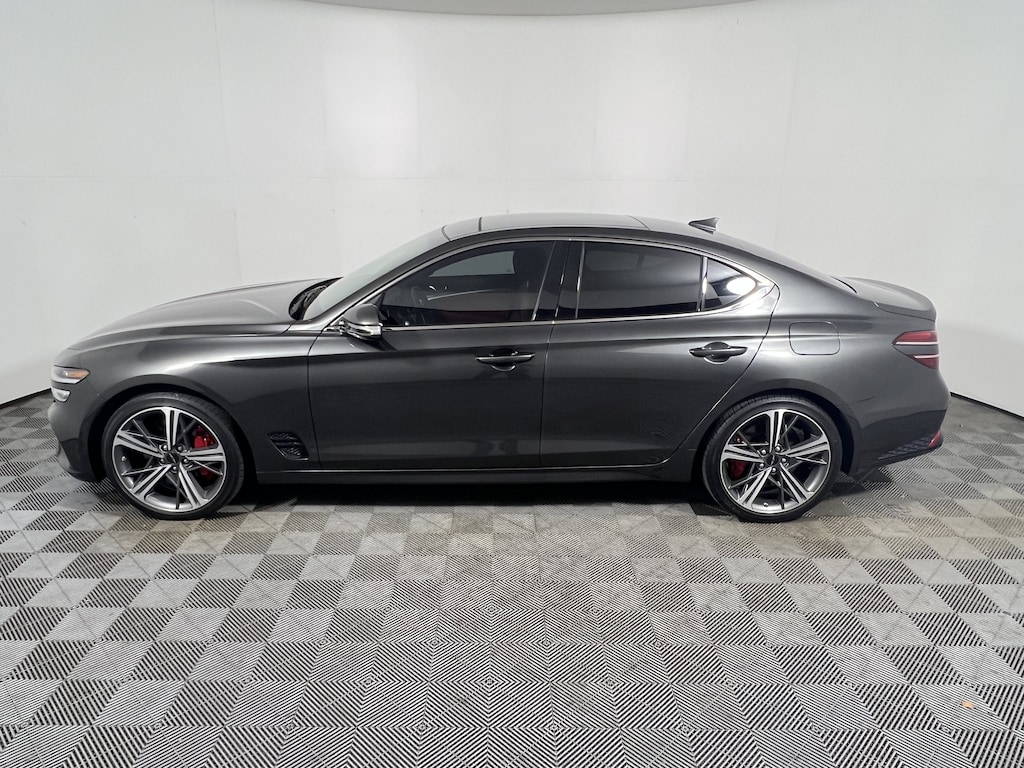 Used 2024 Genesis G70 2.5T RWD Sedan