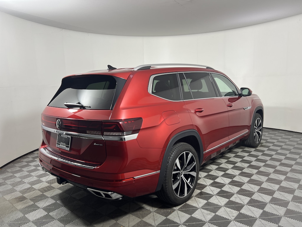 Used 2024 Volkswagen Atlas 2.0T SEL Premium R-Line 4MOTION SUV