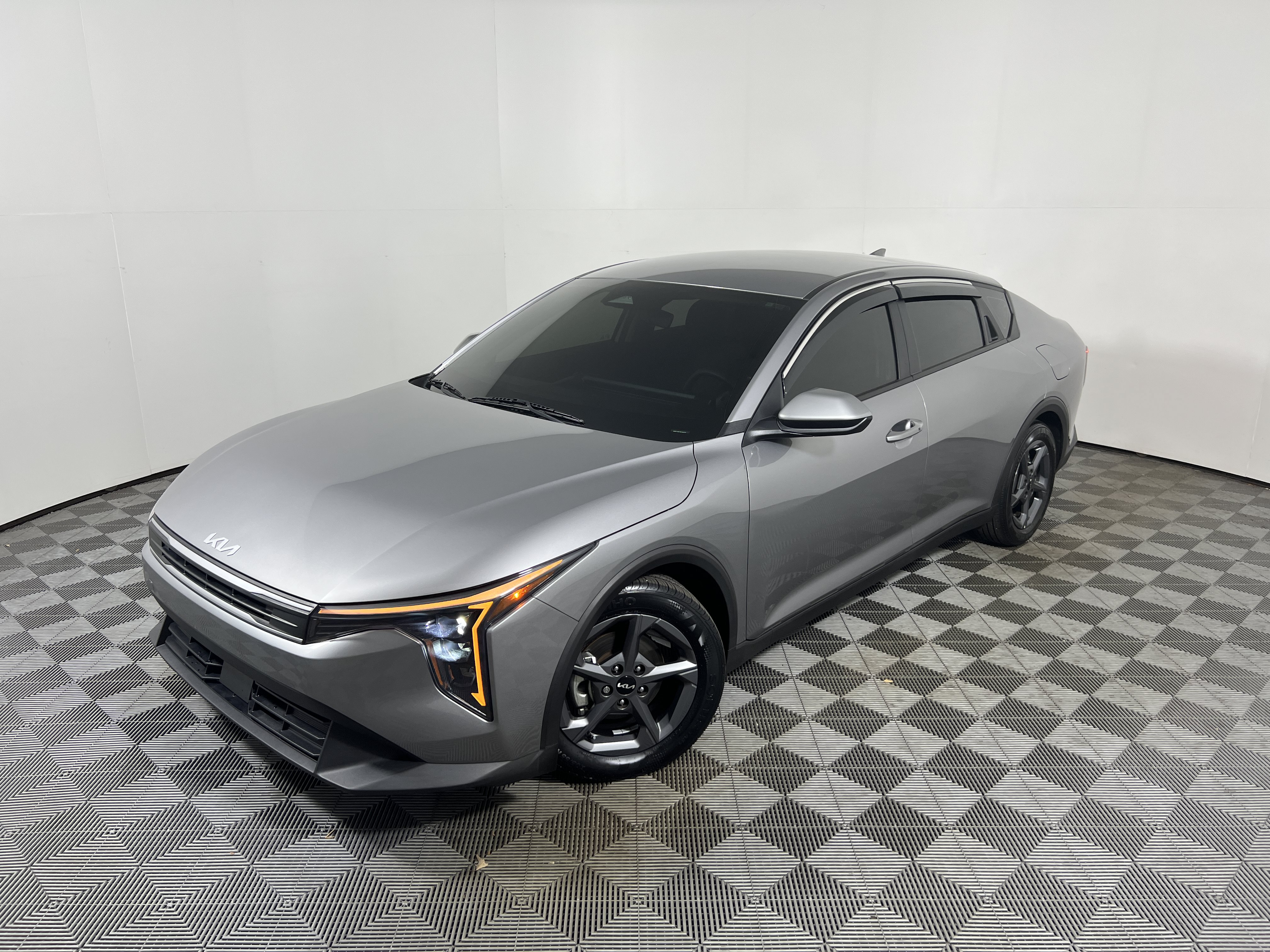 Used 2025 Kia K4 LX Sedan