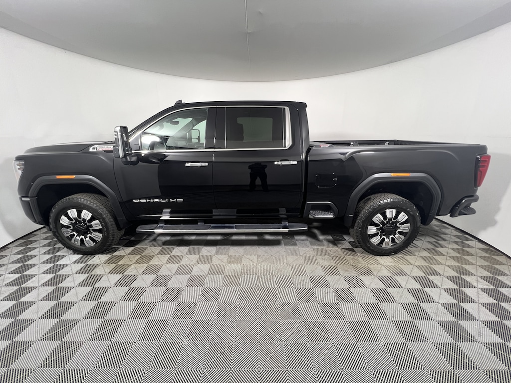 Used 2024 GMC Sierra 2500 HD 4WD Crew Cab 159 Denali Truck Crew Cab