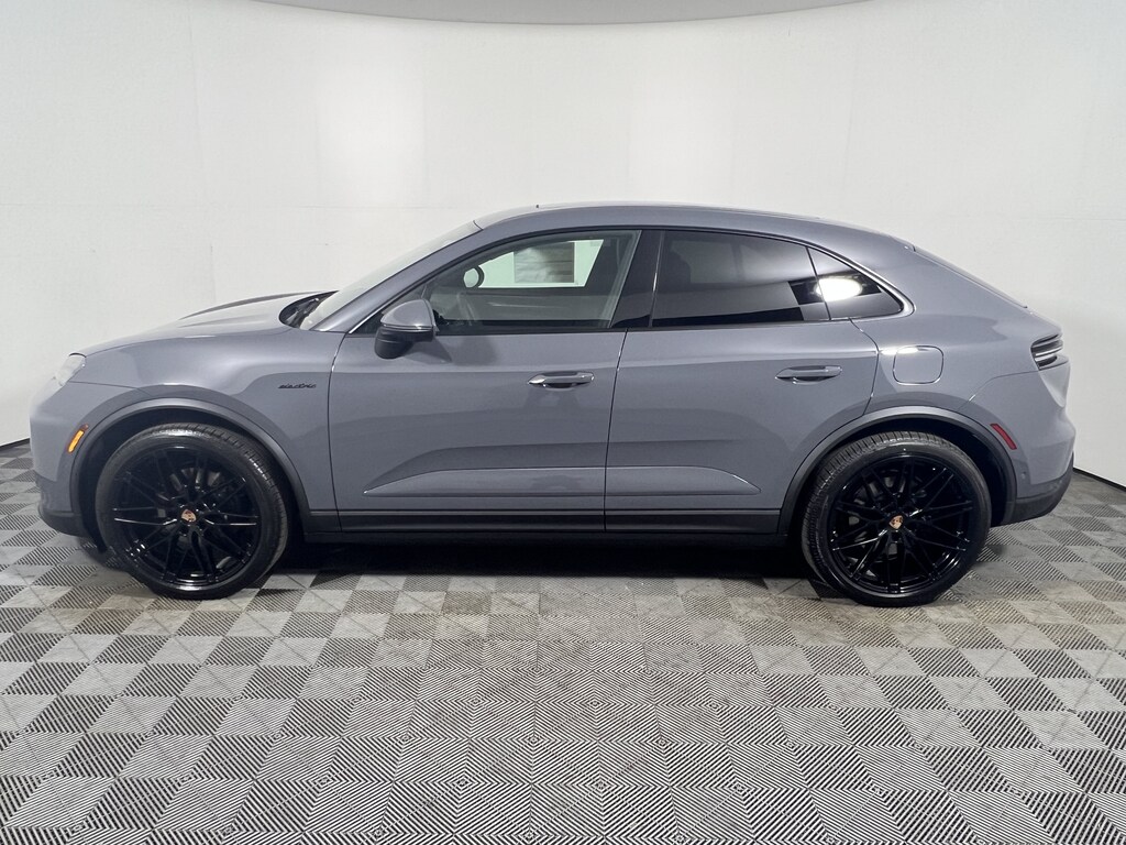 New 2026 Porsche Macan Electric Electric RWD