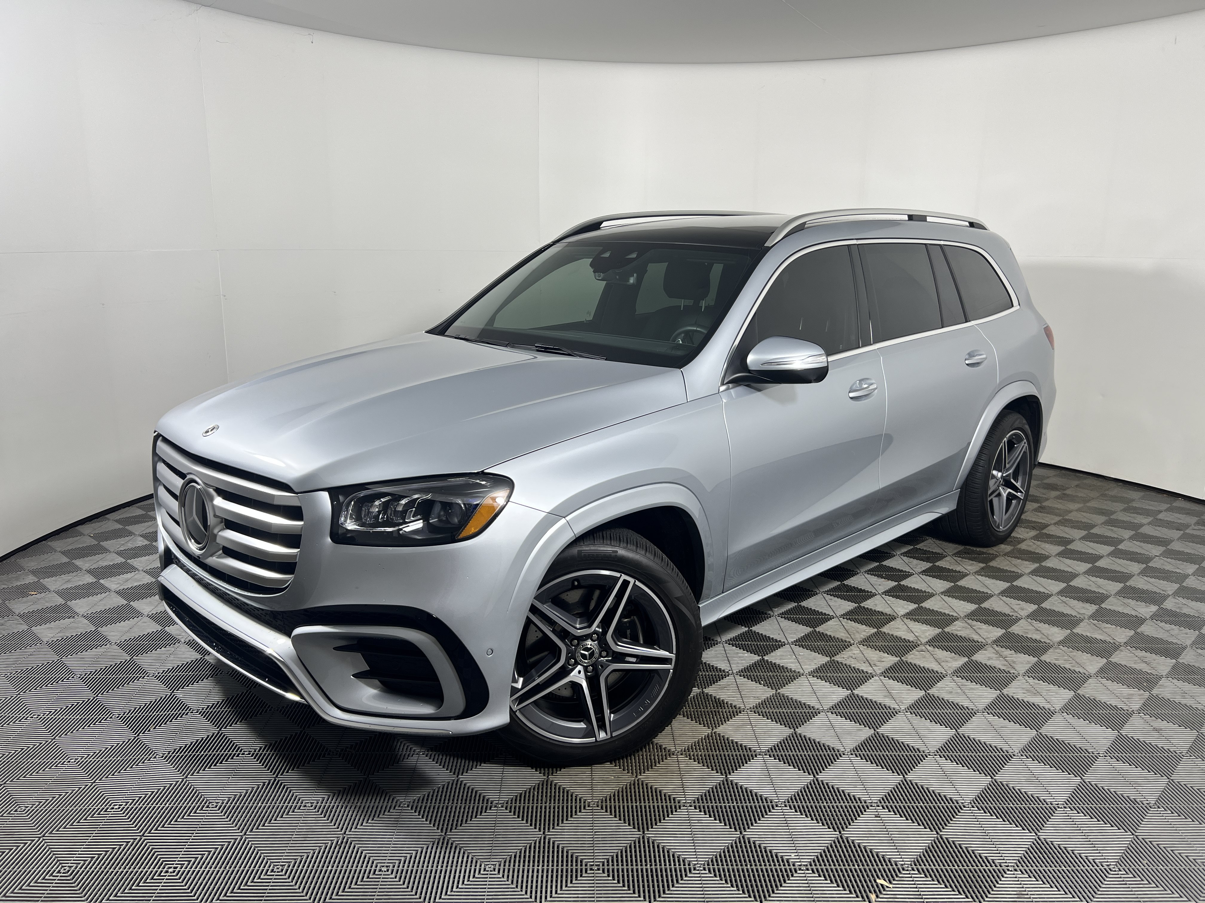 Used 2025 Mercedes-Benz GLS GLS 450 4MATIC SUV SUV