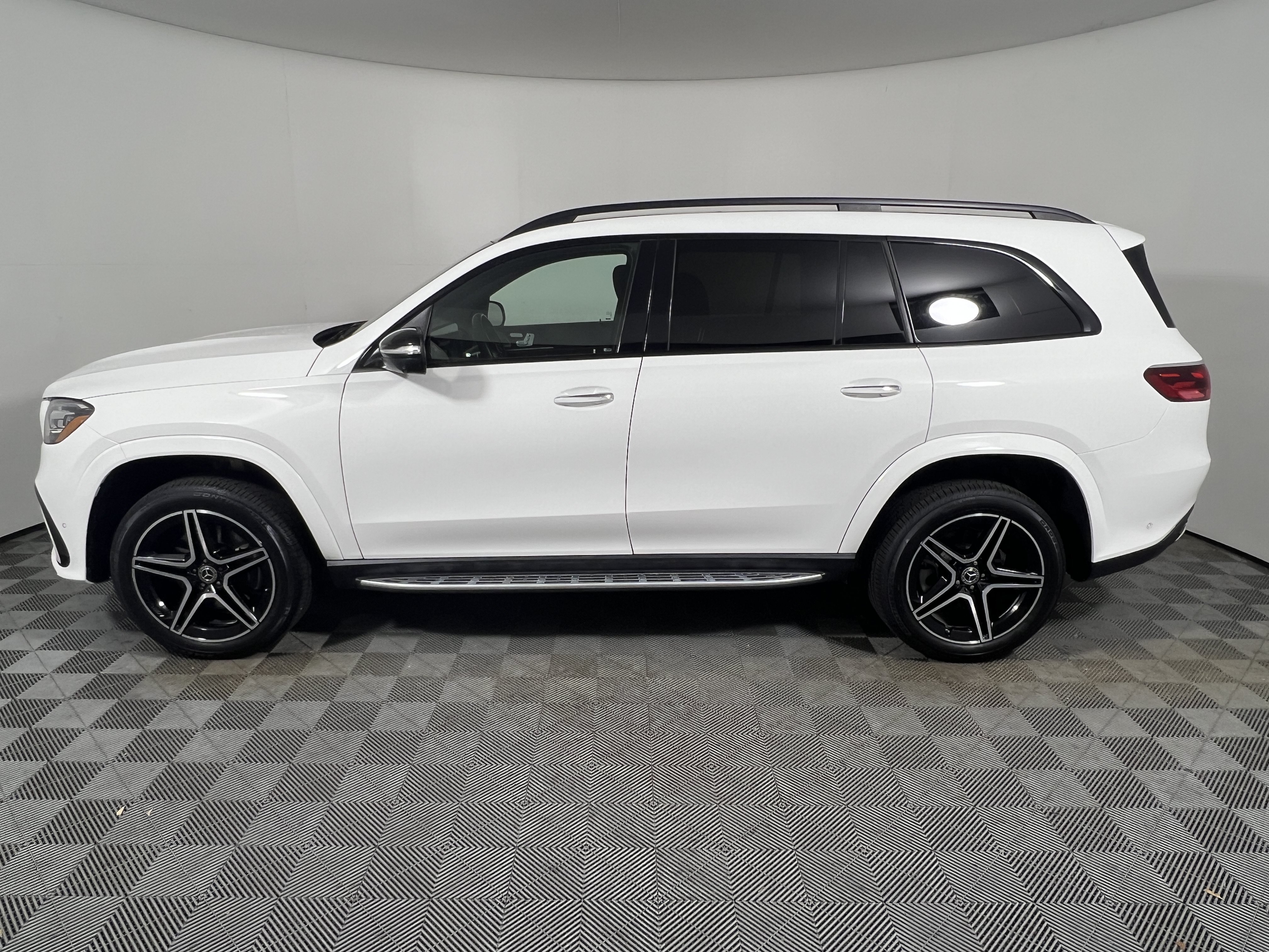 Used 2024 Mercedes-Benz GLS GLS 450 4MATIC SUV SUV