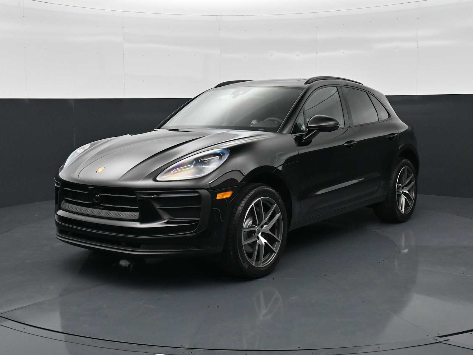 2026 Porsche Macan T