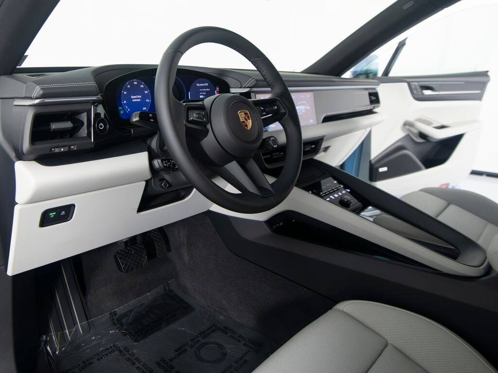 New 2026 Porsche Macan Electric 4 SUV