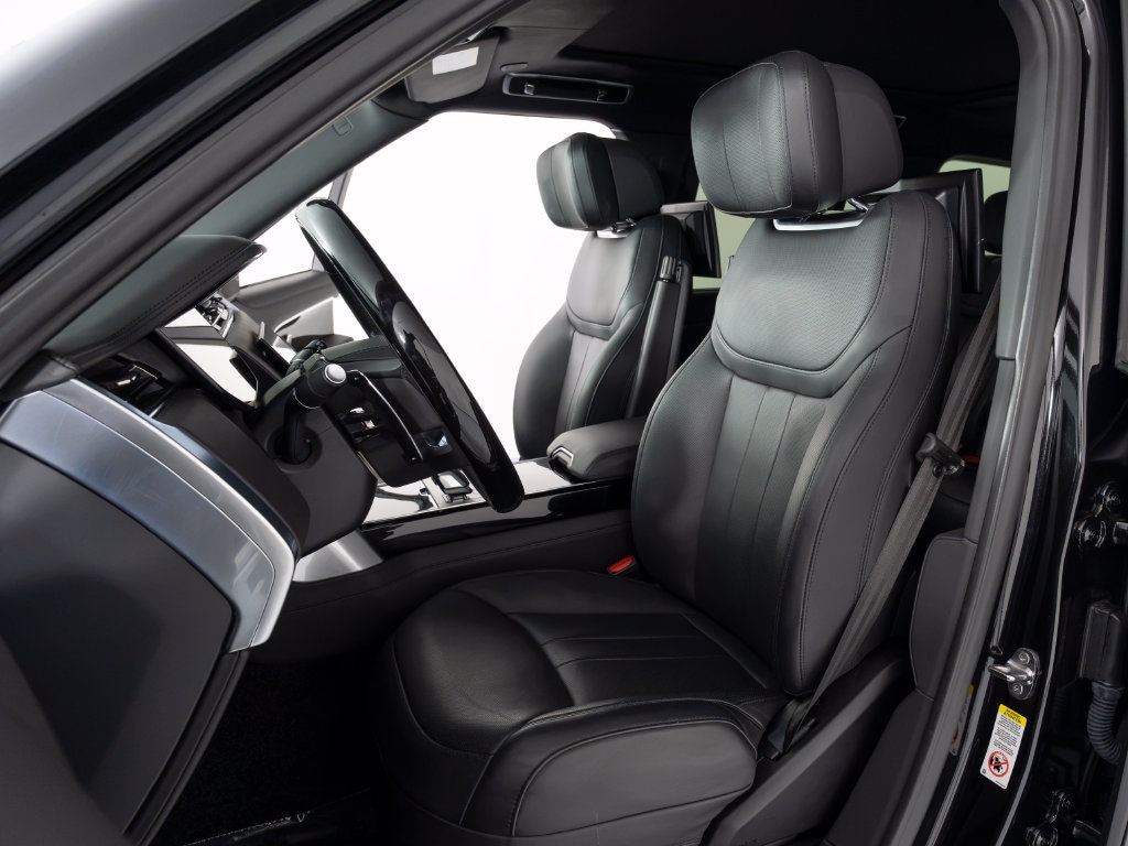Used 2024 Land Rover Range Rover Plug-In Hybrid Autobiography SUV