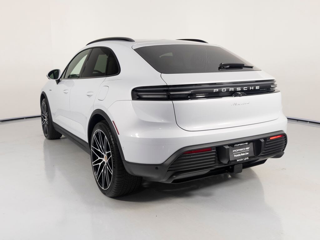 New 2026 Porsche Macan Electric 4 SUV
