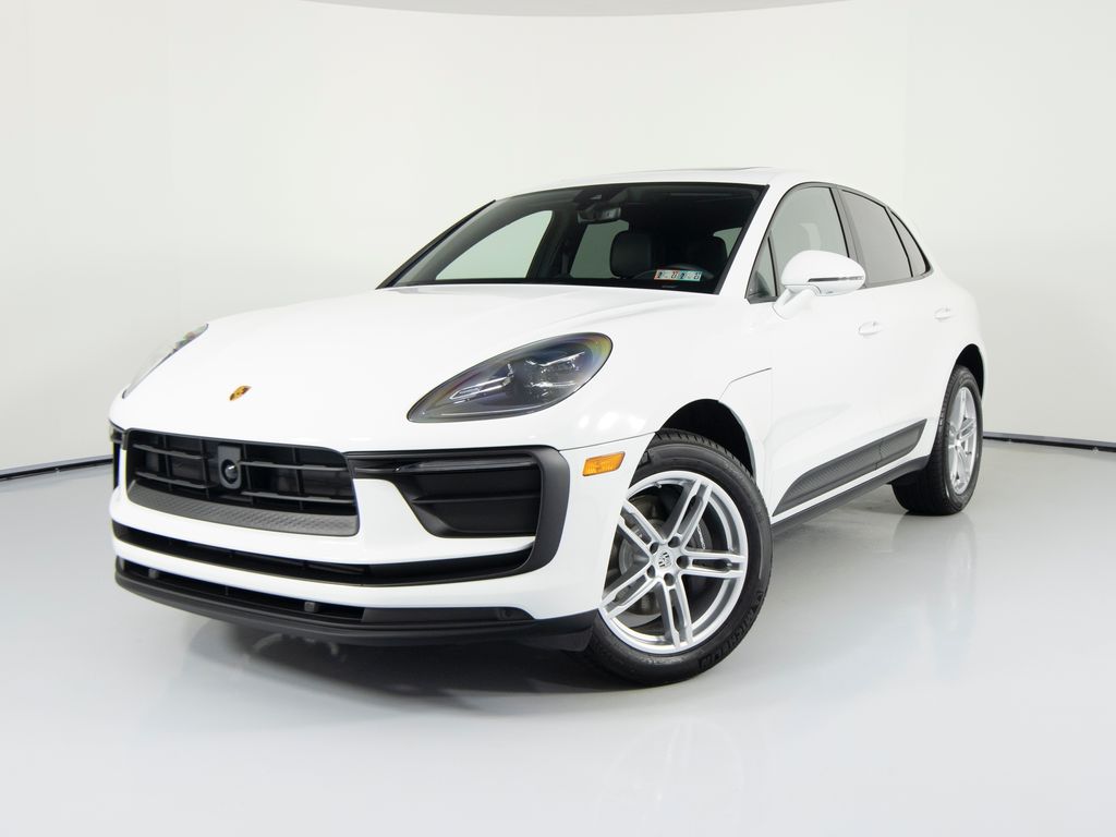 2026 Porsche Macan T