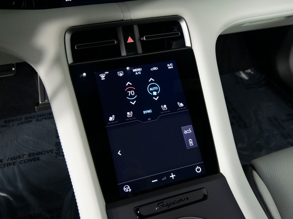 2026 Porsche Taycan Base - Photo 24