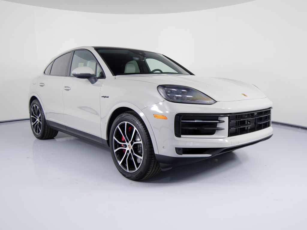 2026 Porsche Cayenne Coupe S E-Hybrid - Photo 10
