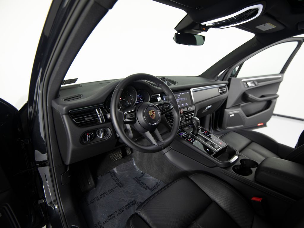 Certified 2025 Porsche Macan SUV
