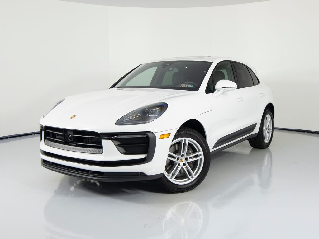 2025 Porsche Macan