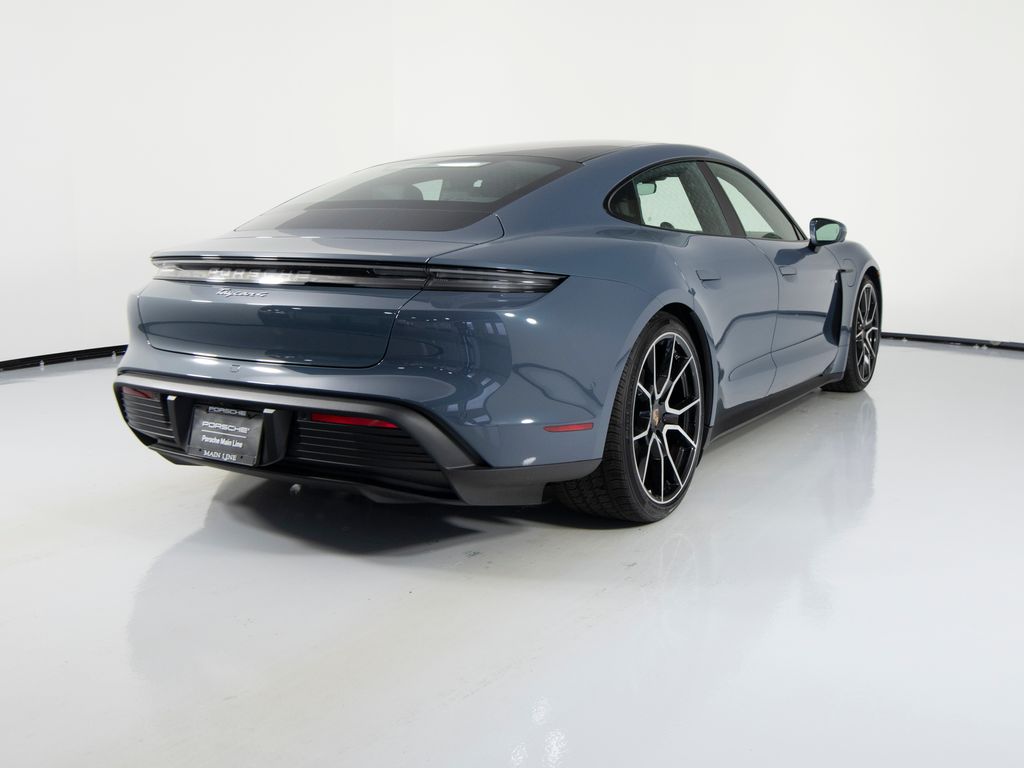 2026 Porsche Taycan Base - Photo 7