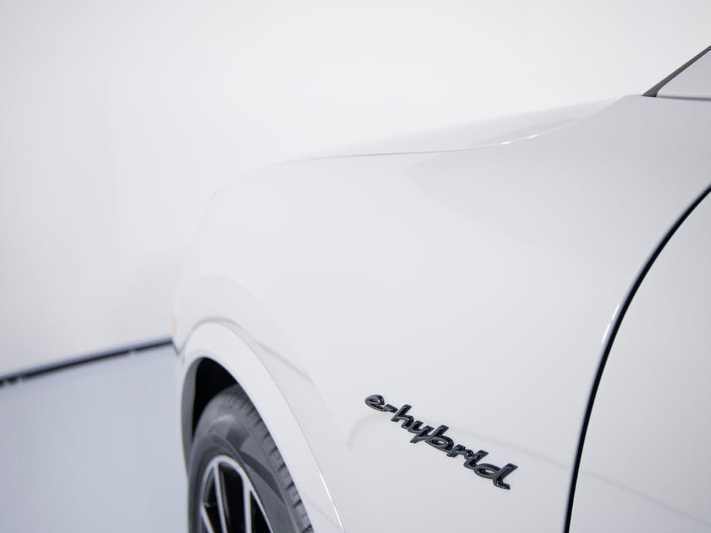 2026 Porsche Cayenne Coupe S E-Hybrid - Photo 38