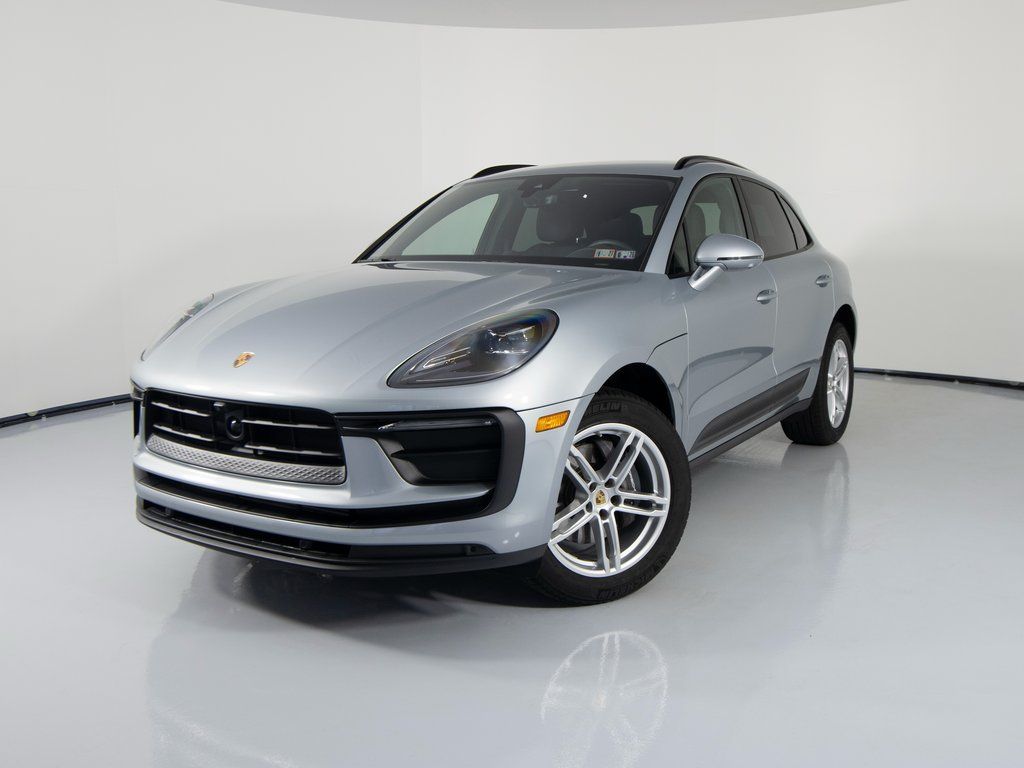 2025 Porsche Macan