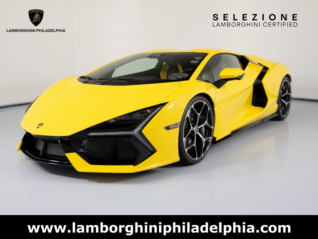2024 Lamborghini Revuelto