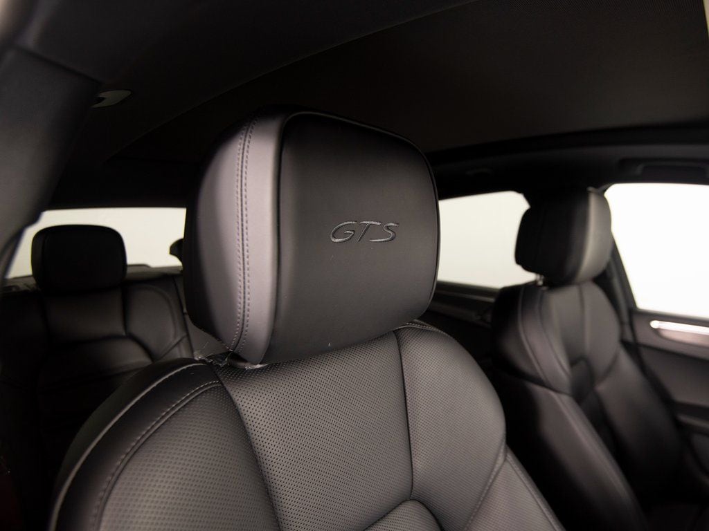 2026 Porsche Macan GTS - Photo 32