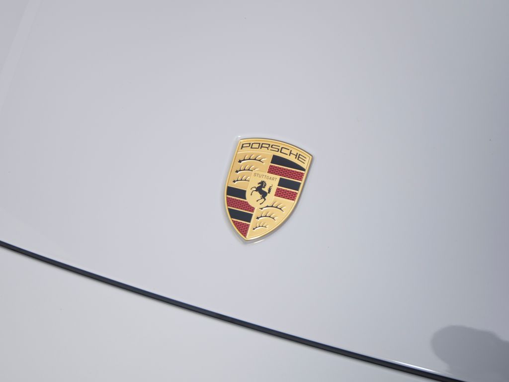 2026 Porsche Cayenne Coupe S E-Hybrid - Photo 12