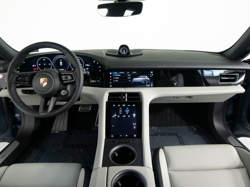 2026 Porsche Taycan Base - Photo 28