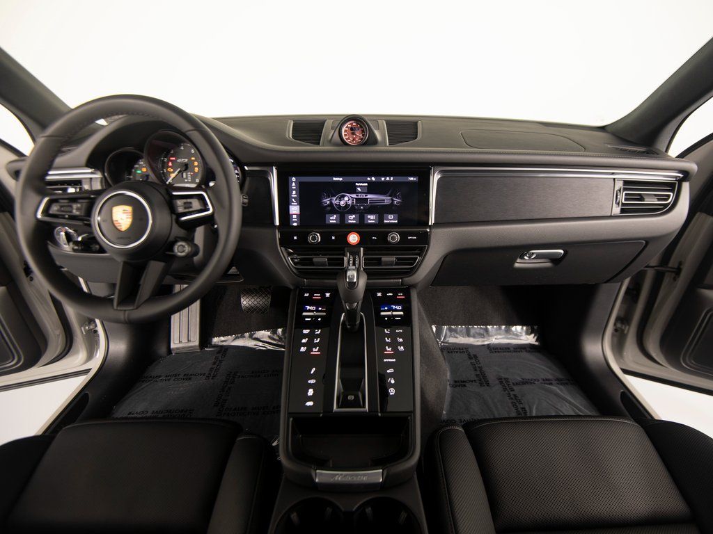 2026 Porsche Macan GTS - Photo 30