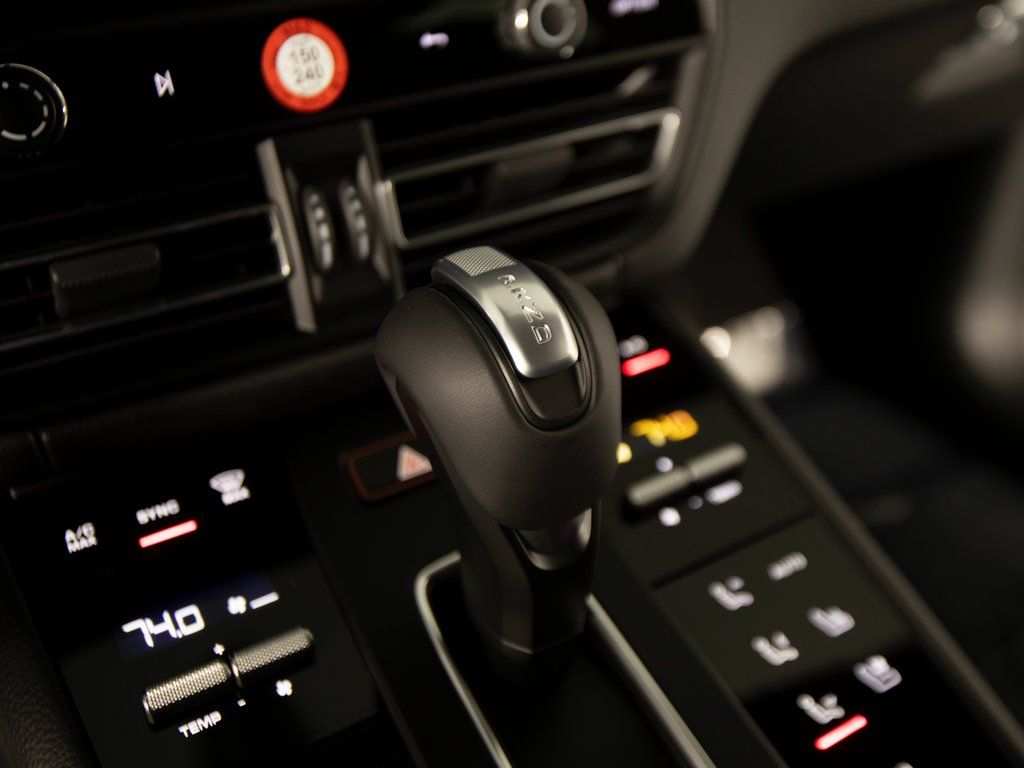 2026 Porsche Macan GTS - Photo 22