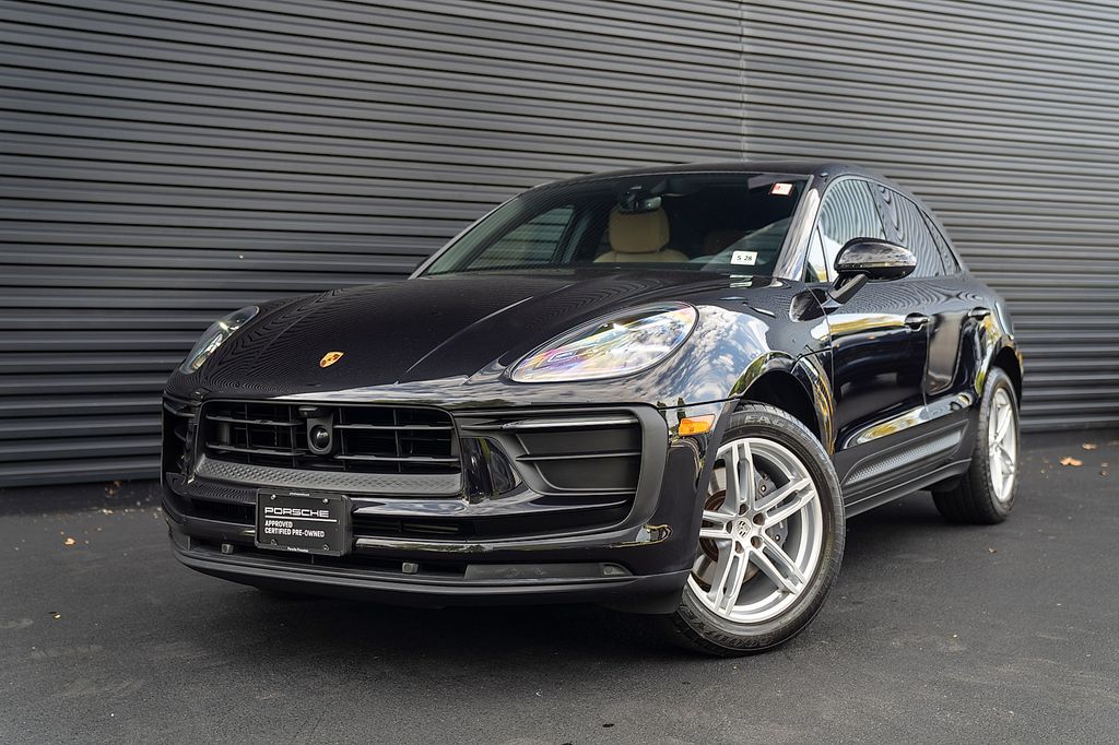 2023 Porsche Macan