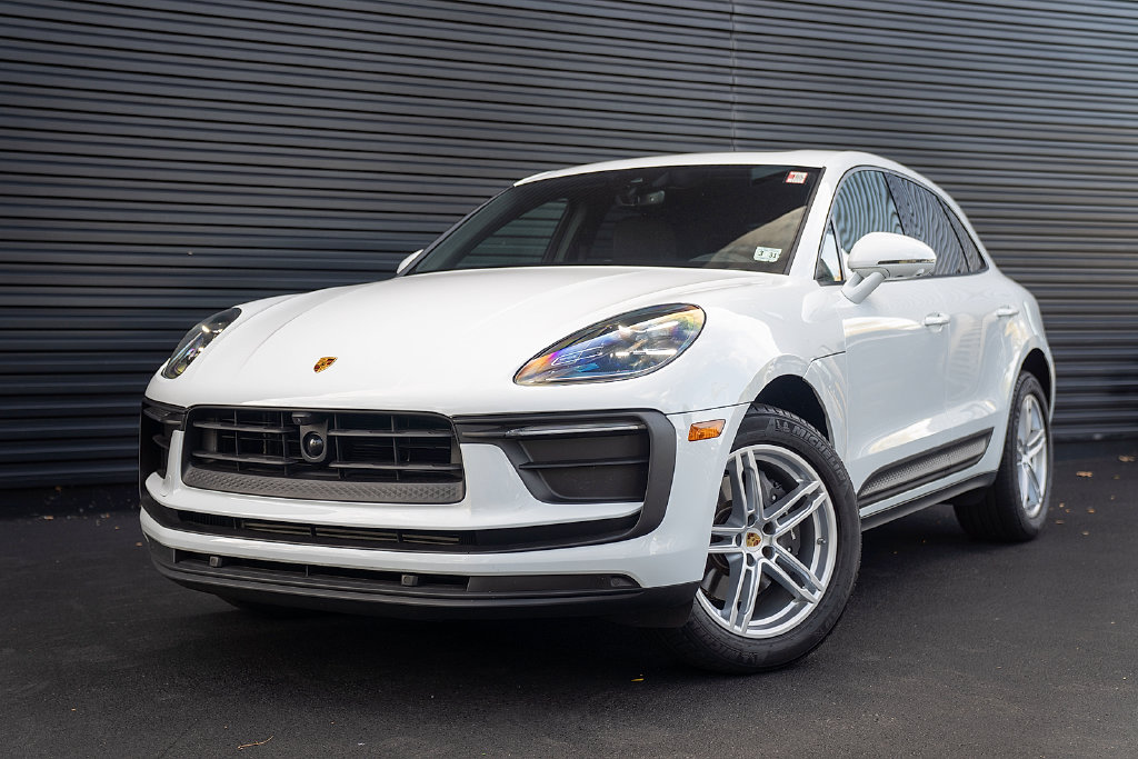 2026 Porsche Macan