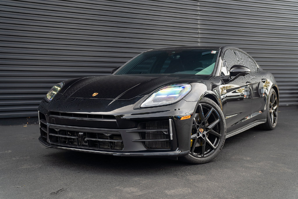 2025 Porsche Panamera