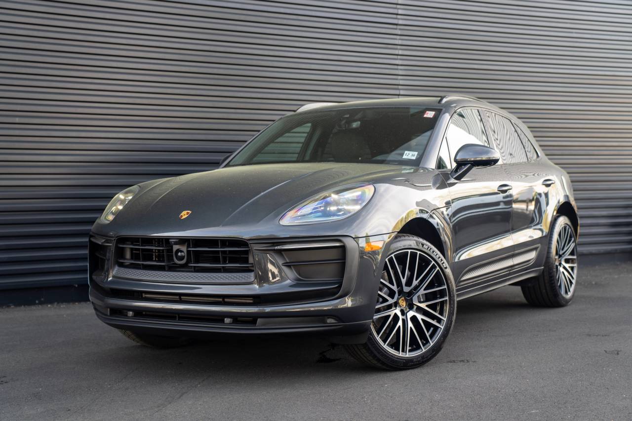 2026 Porsche Macan