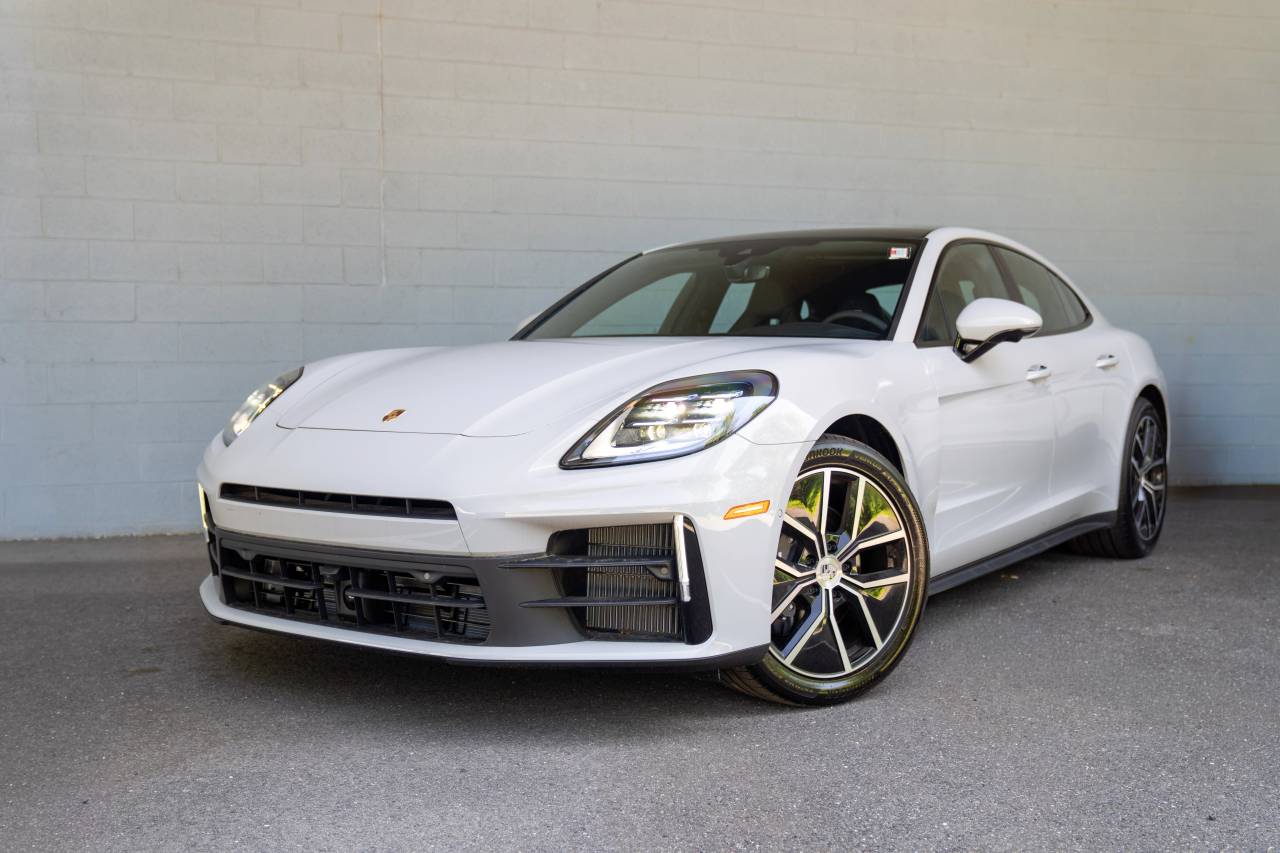 2026 Porsche Panamera