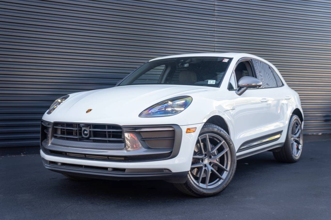 2026 Porsche Macan