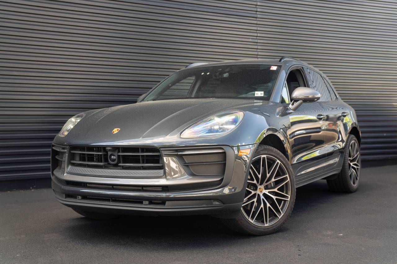 2026 Porsche Macan