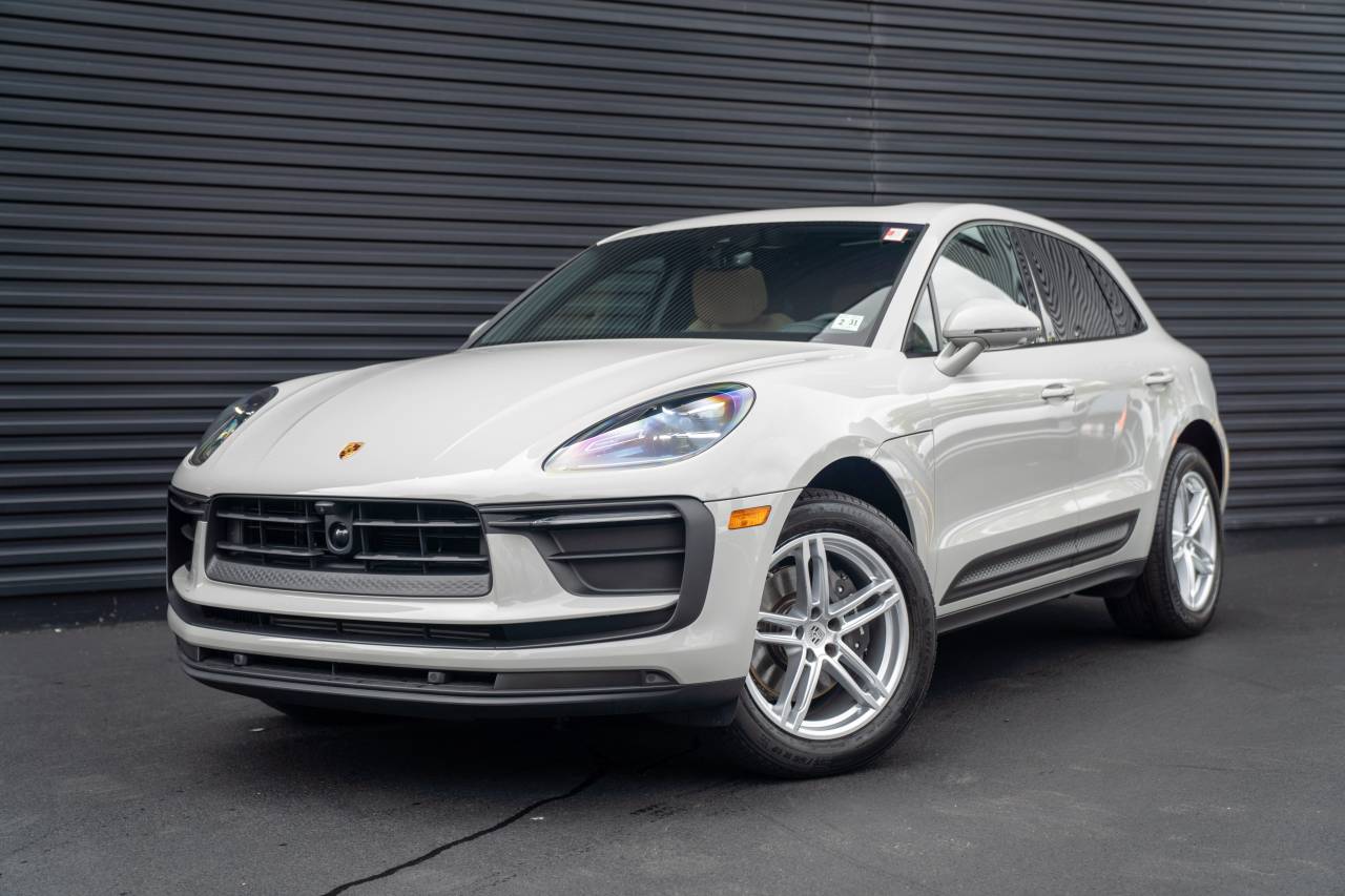 2026 Porsche Macan