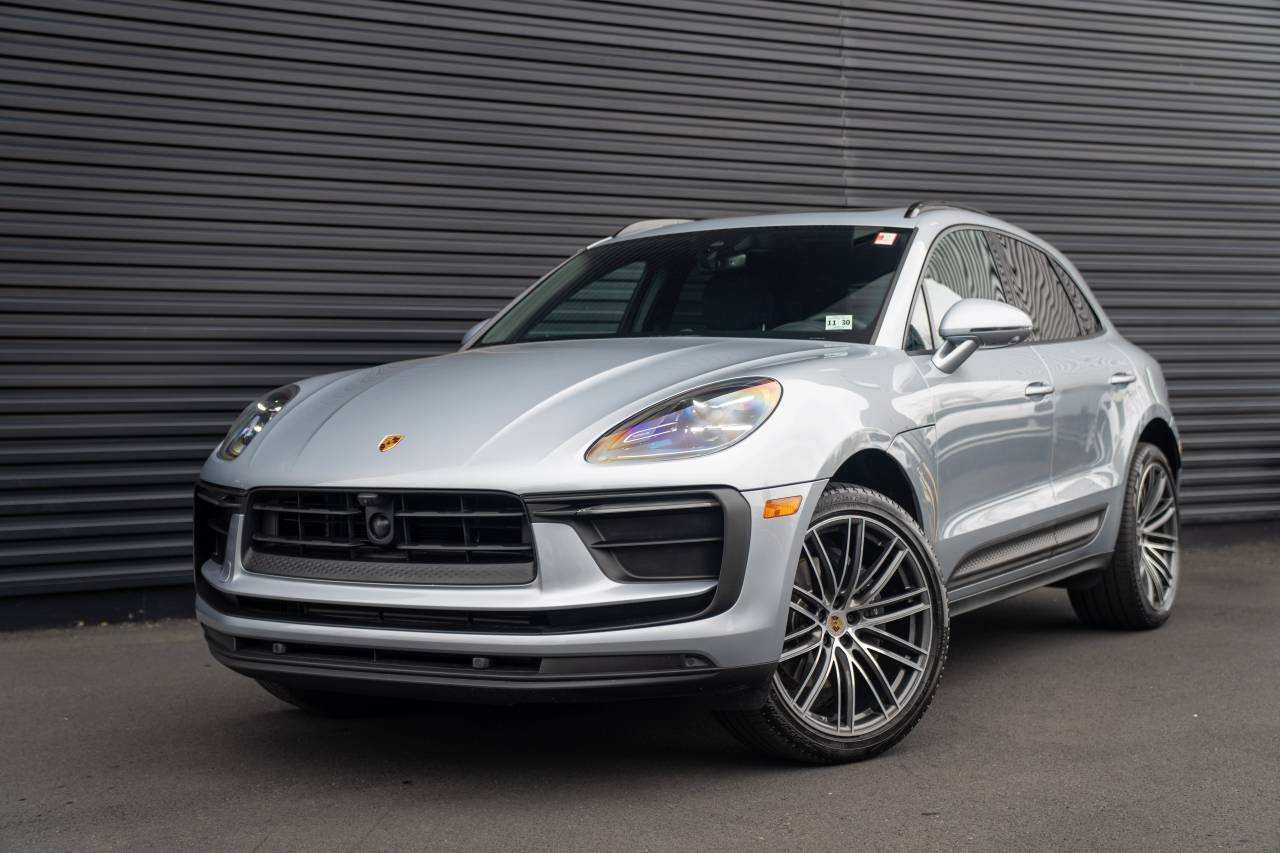 2026 Porsche Macan