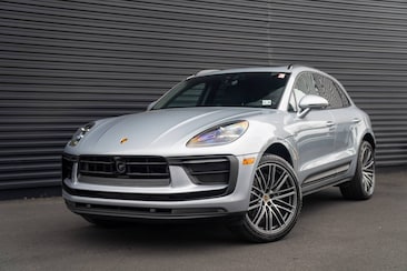 2026 Porsche Macan SUV