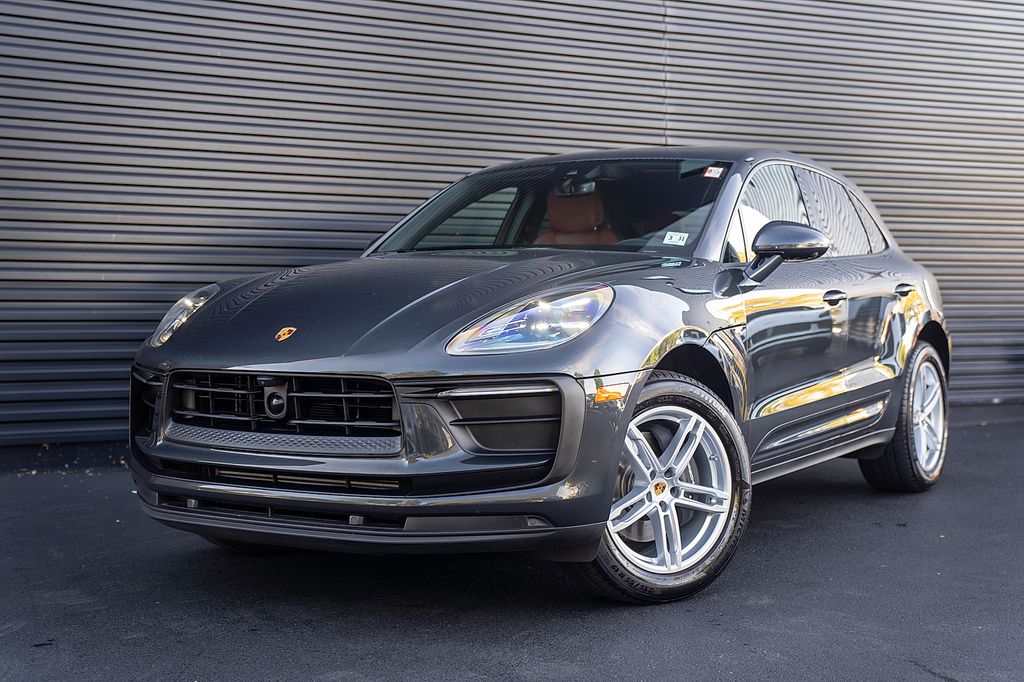 2026 Porsche Macan