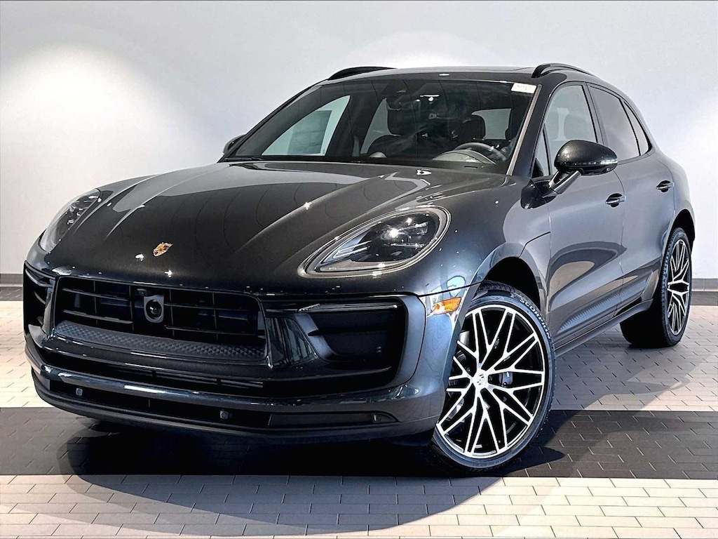 New 2026 Porsche Macan AWD SUV